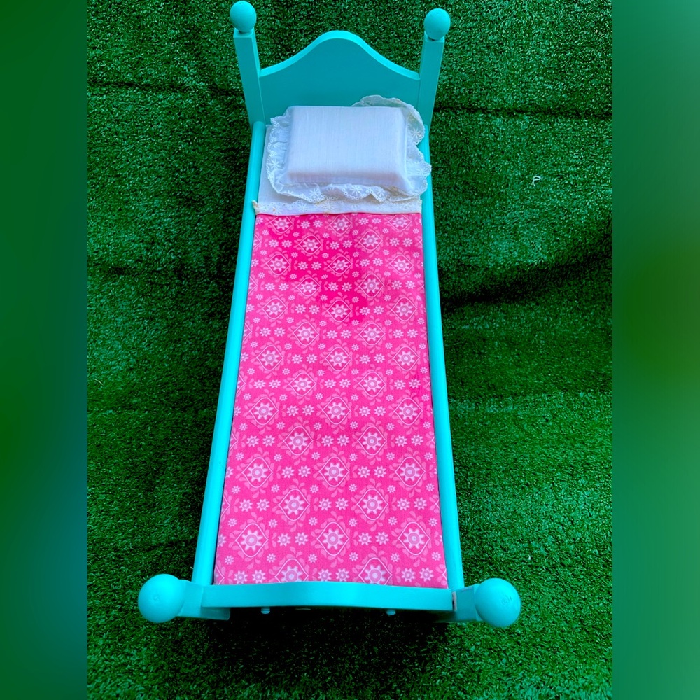 Doll Bed